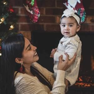 Meet your Posher, Gloria